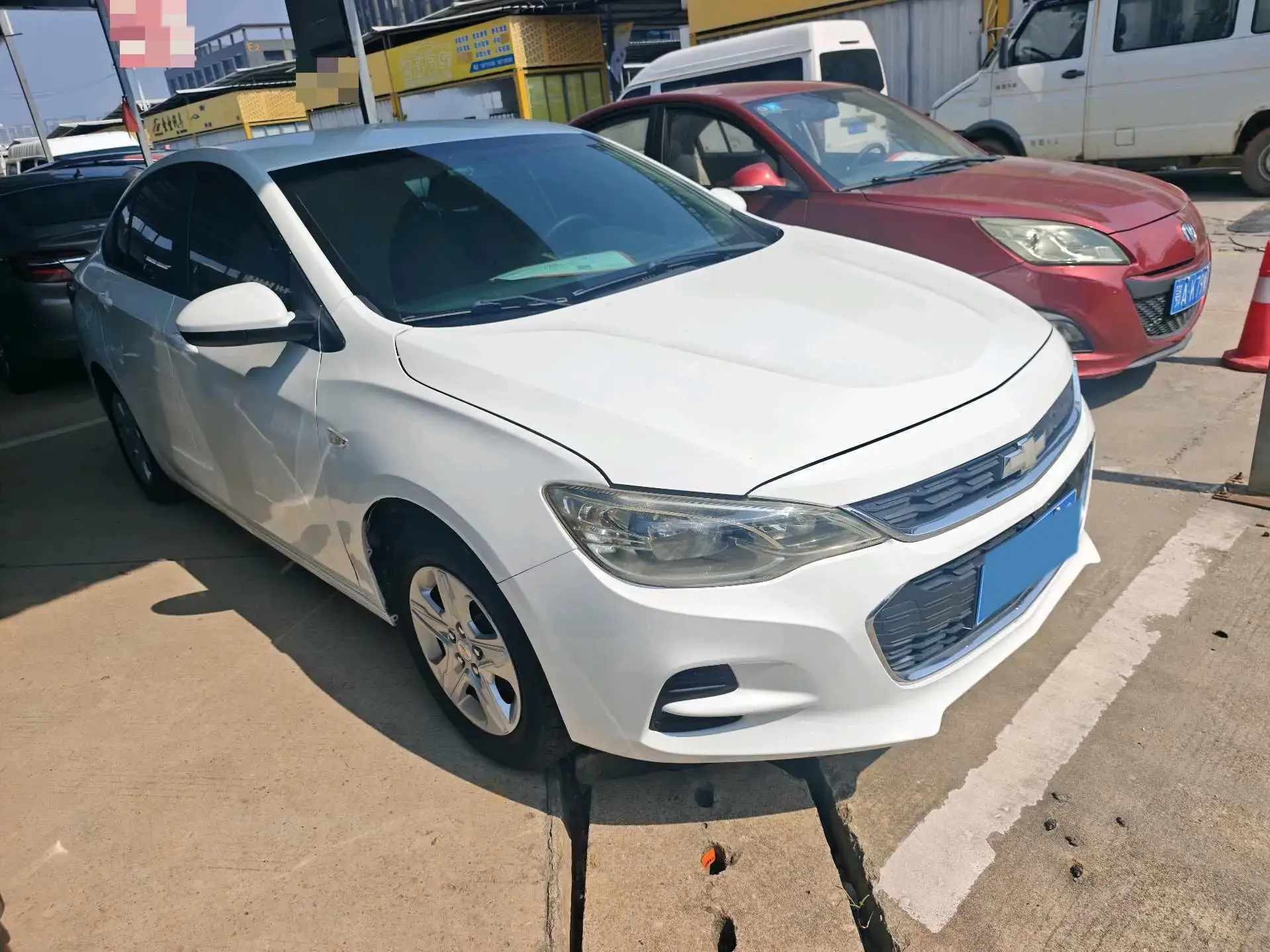 2018 CHEVROLET CAVALIER thumbnail 3