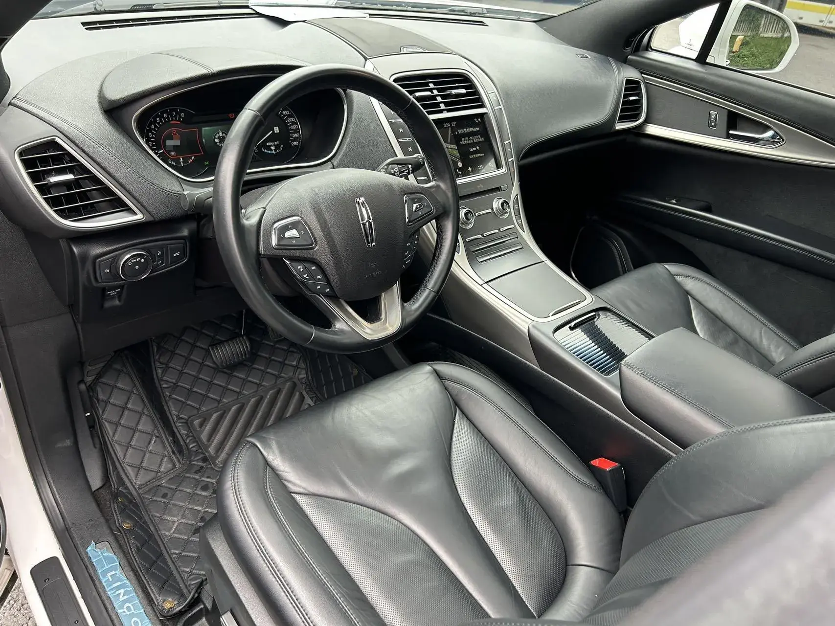 2018 LINCOLN MKX thumbnail 4