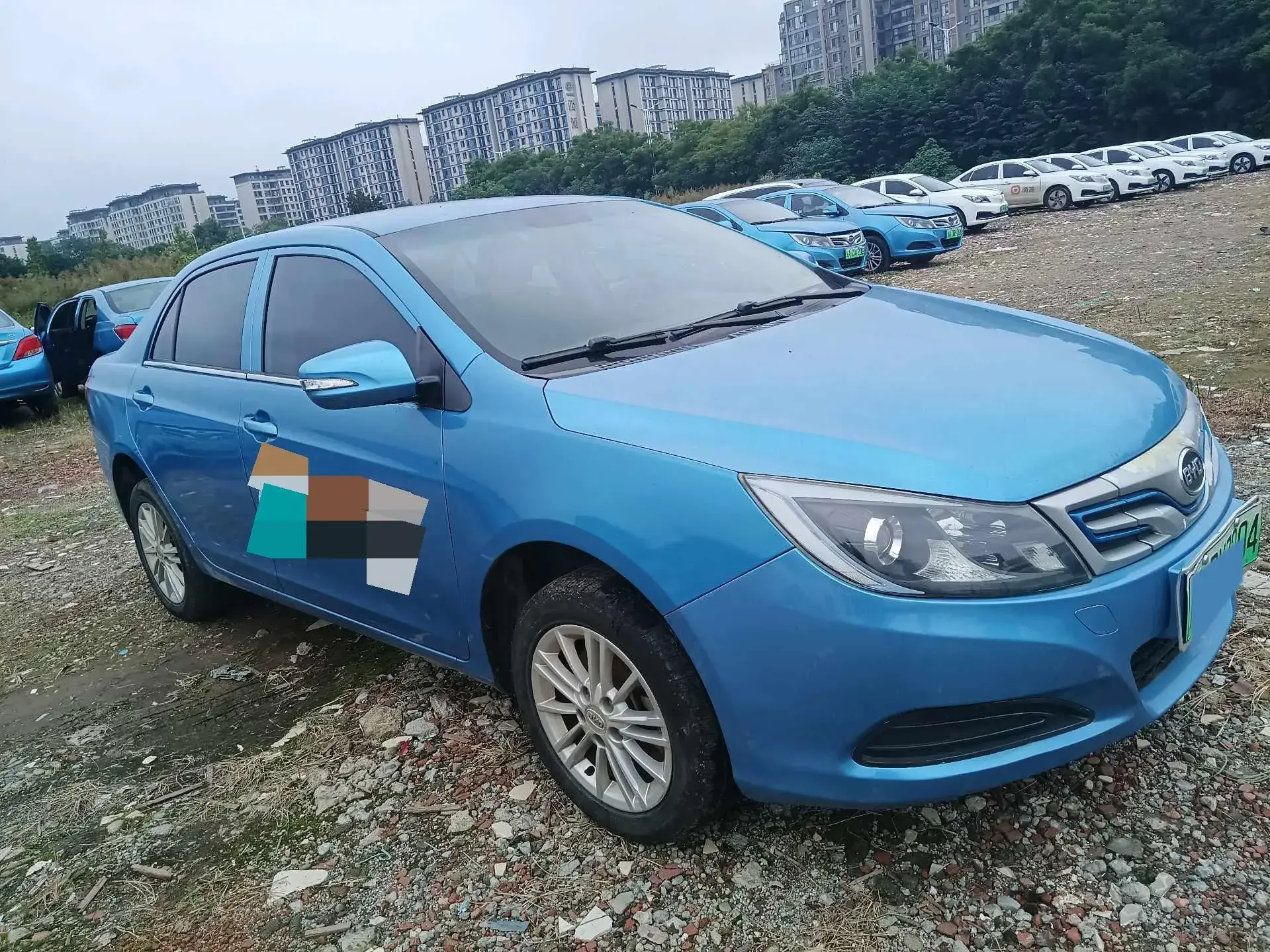 2018 BYD E5 thumbnail 2