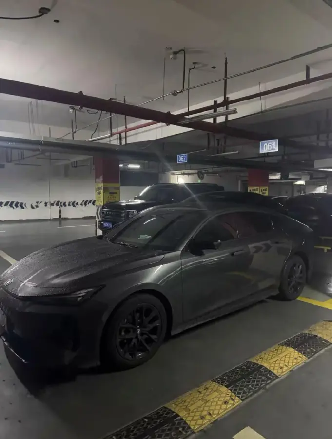 2024 ChangAn UNI-V 1.5T 188HP L4 7DCT