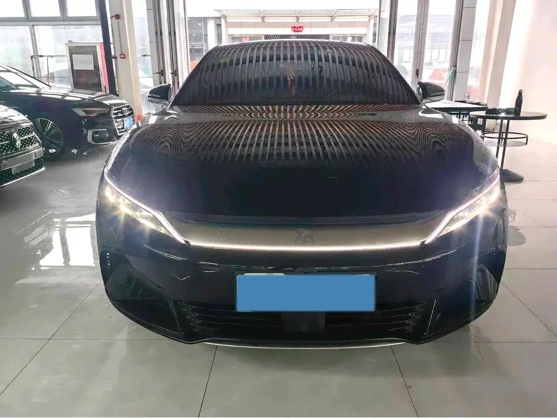 2025 BYD HAN thumbnail 2