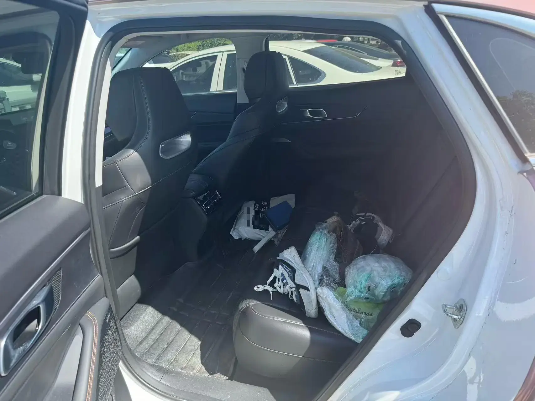 2021 CHANGAN UNI-K thumbnail 3