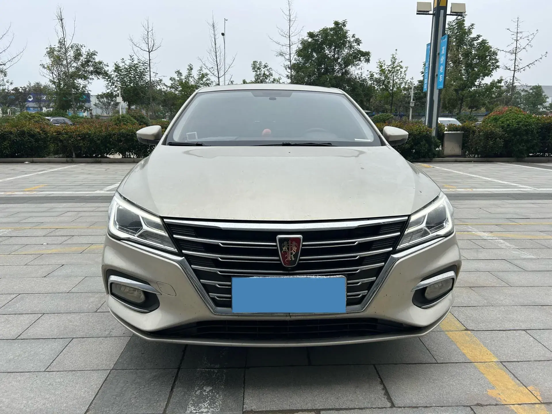 2019 ROEWE I5 thumbnail 2