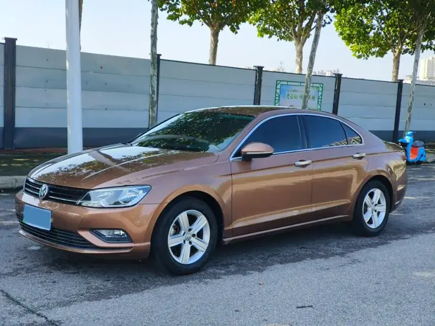 2017 Volkswagen Lamando 1.4T 131HP L4 7DCT