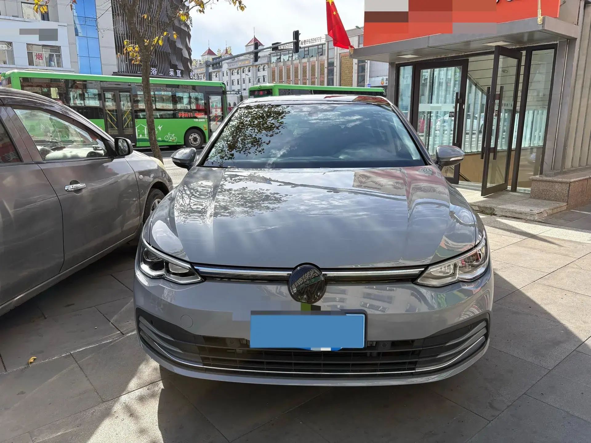 2021 VOLKSWAGEN GOLF thumbnail 2