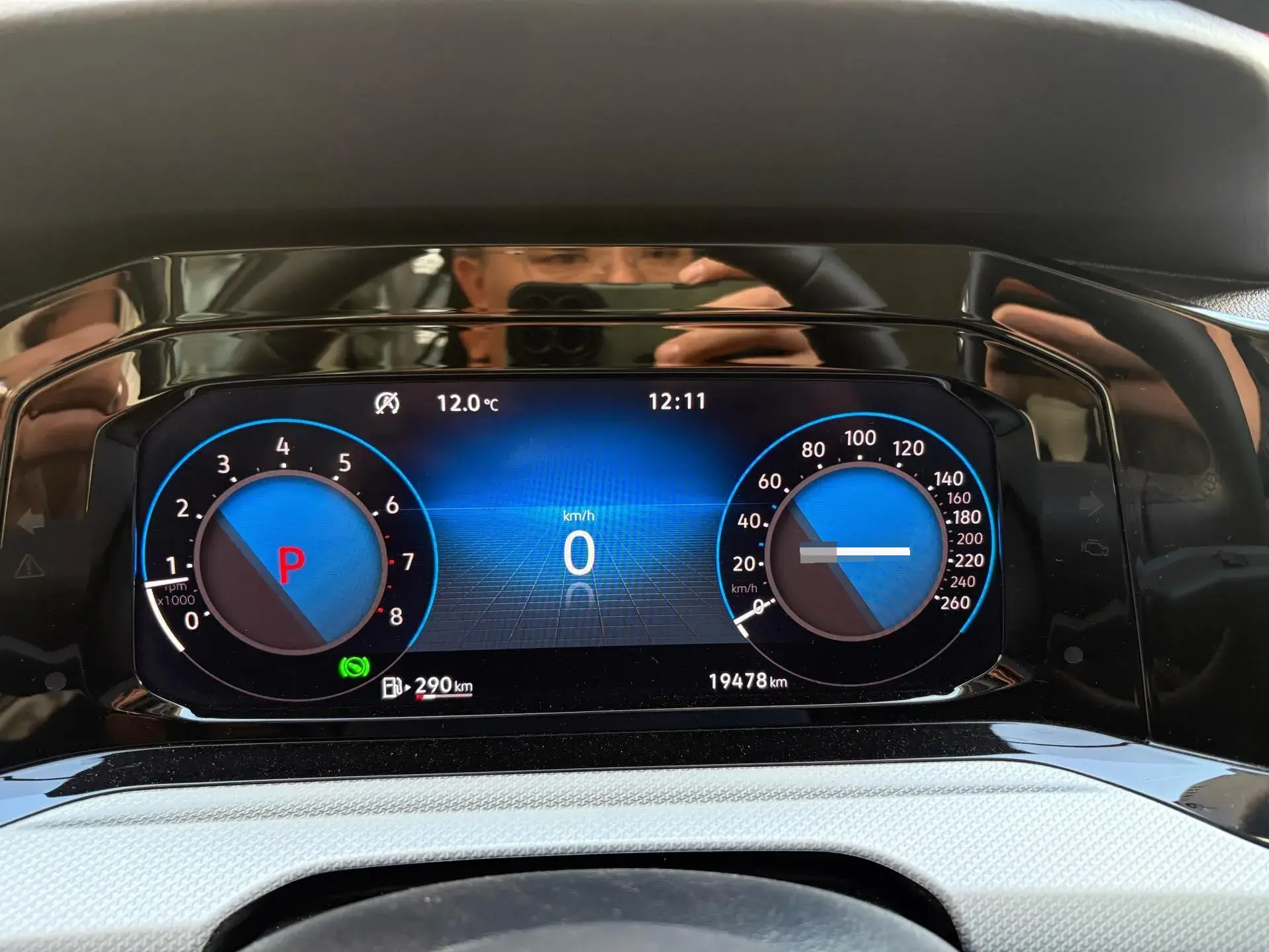 2021 VOLKSWAGEN GOLF thumbnail 3