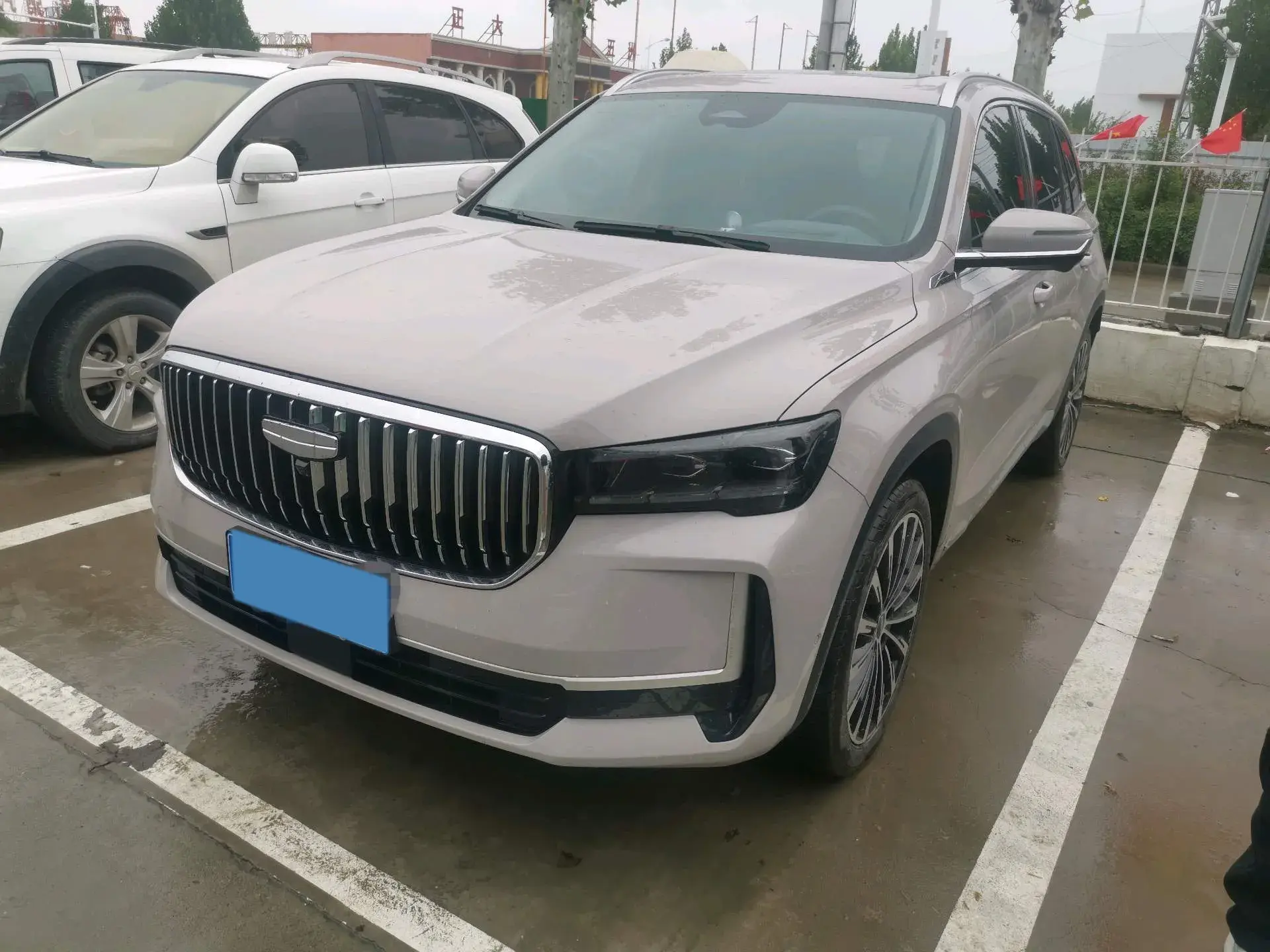 2024 GEELY MONJARO view 1