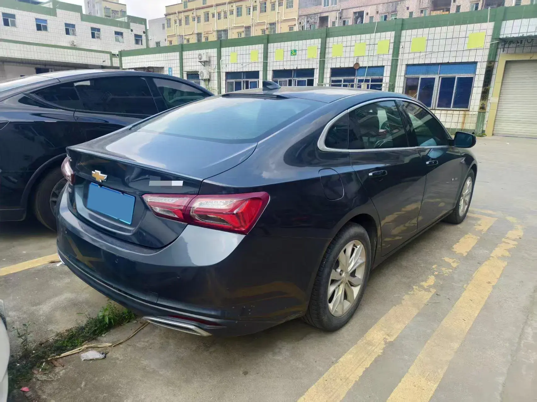 2020 CHEVROLET MALIBU thumbnail 2