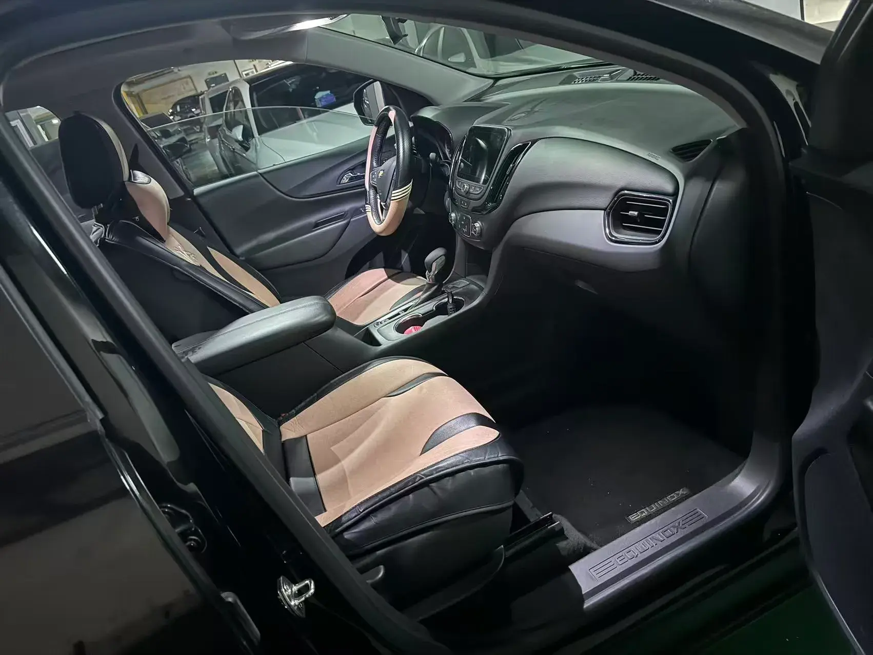 2021 CHEVROLET EQUINOX thumbnail 4