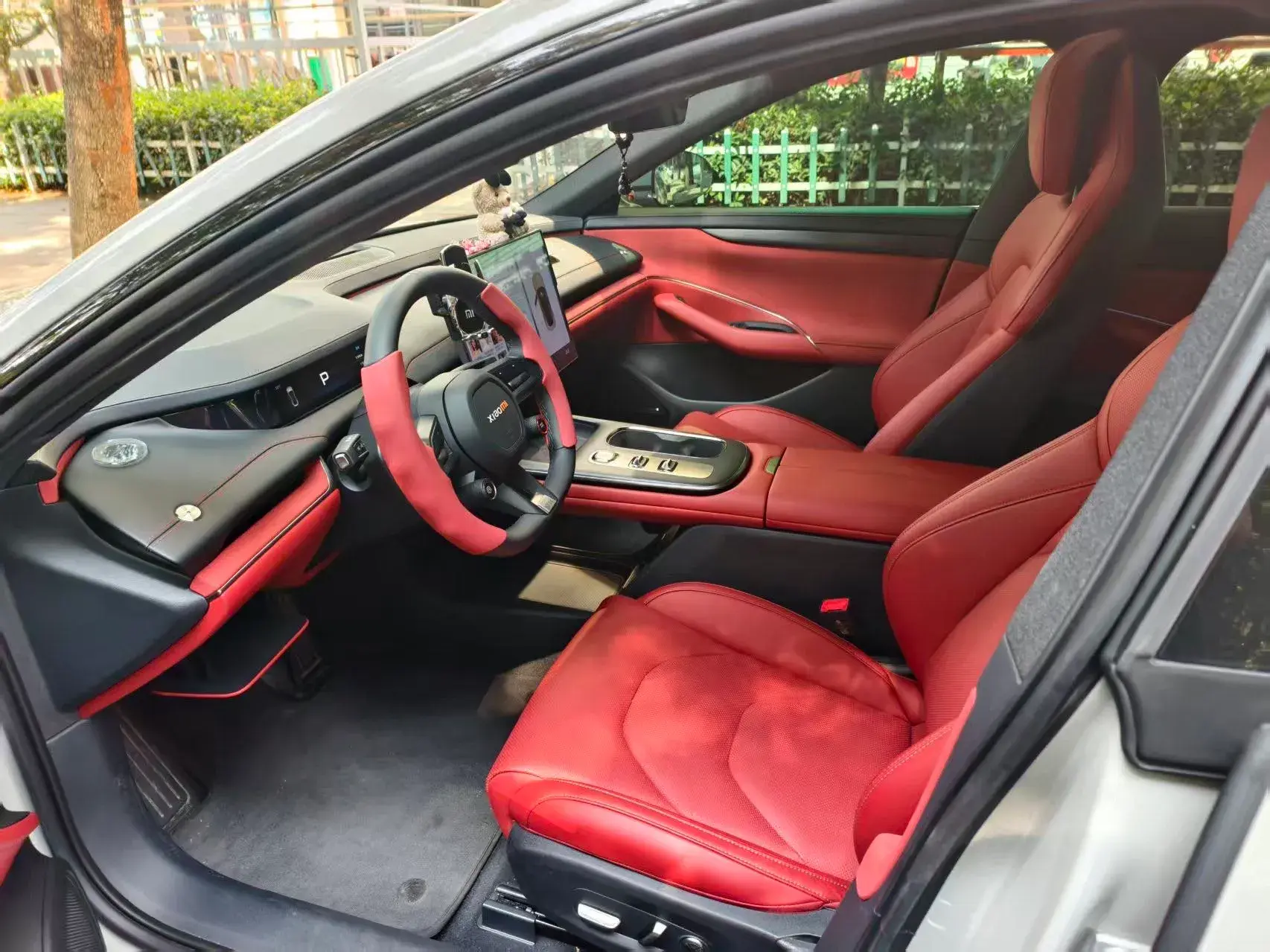 2024 MI SU7 thumbnail 3