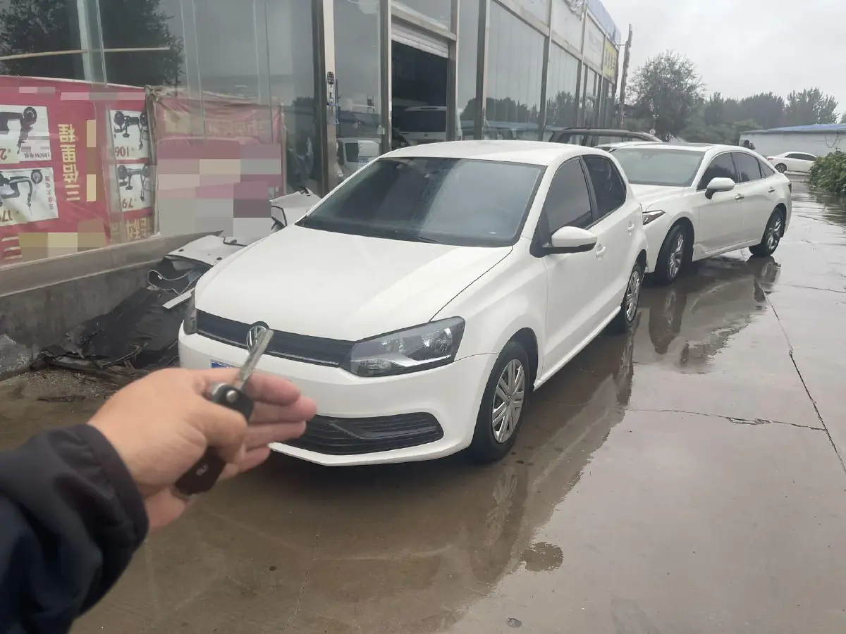 2018 Volkswagen Polo 1.5L 110HP L4 6AT