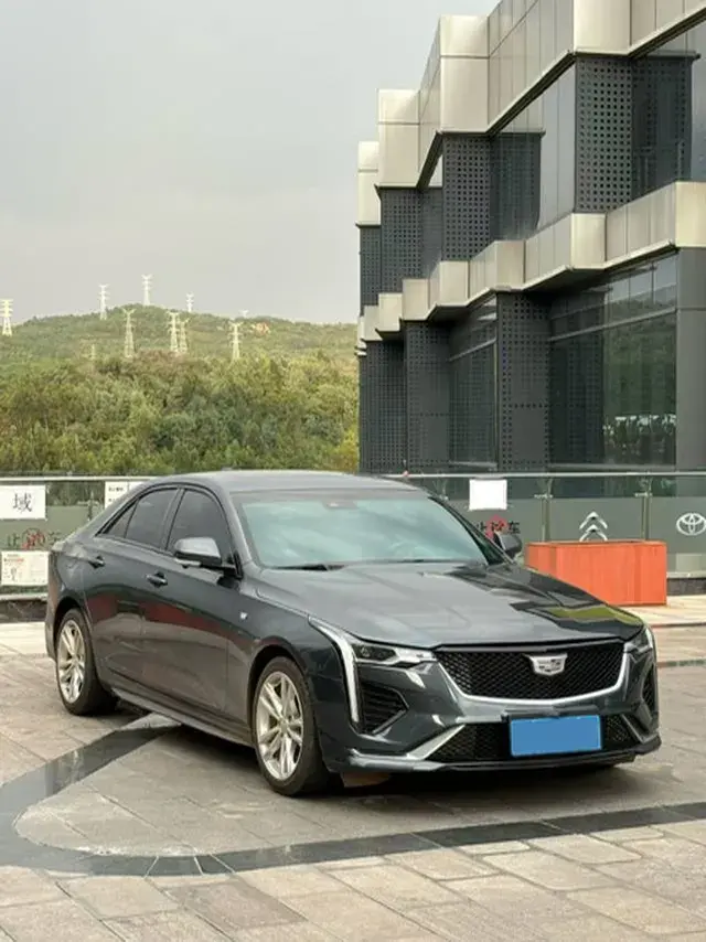 2021 CADILLAC CT4 thumbnail 3