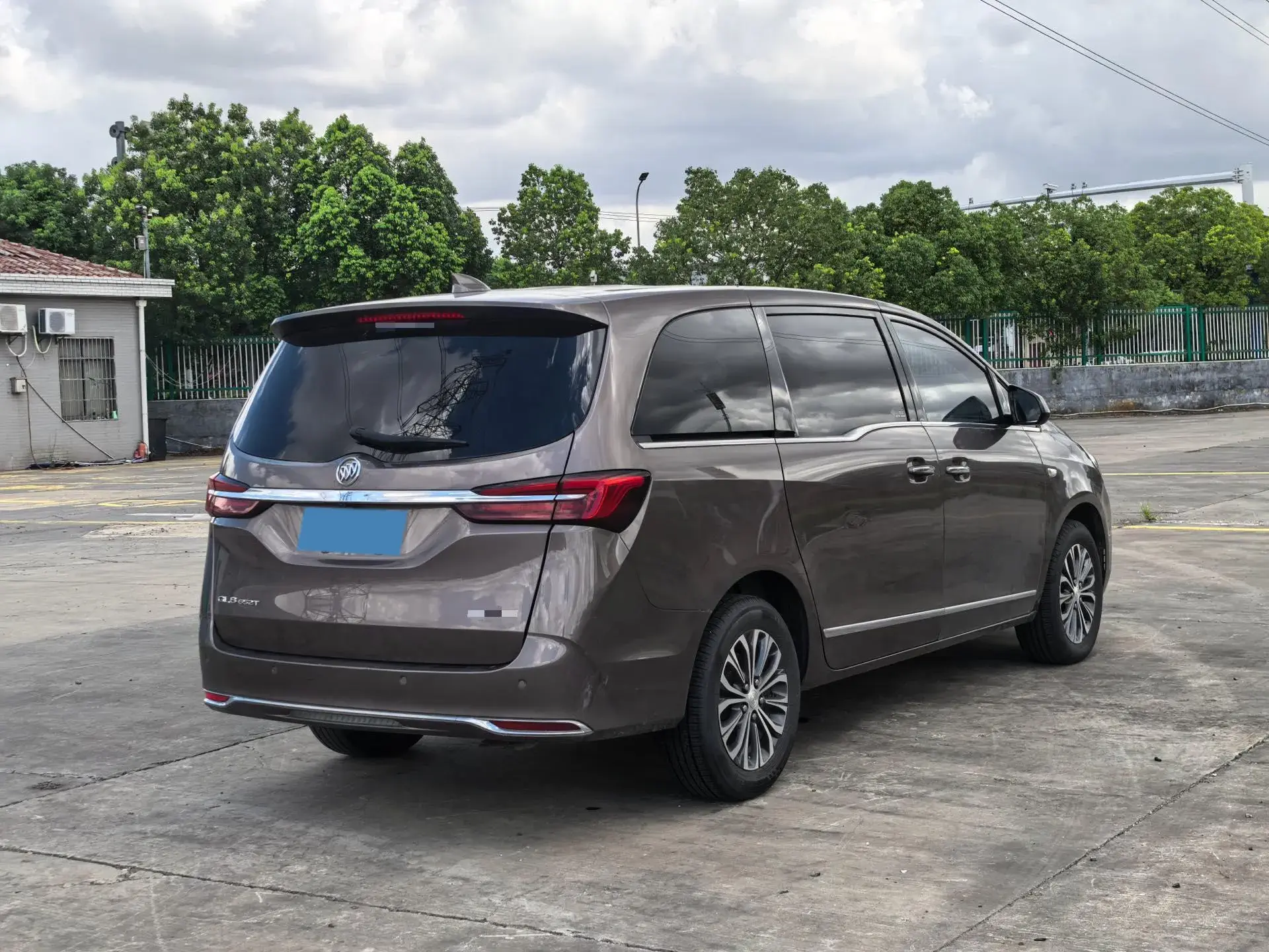 2021 BUICK GL8 thumbnail 3