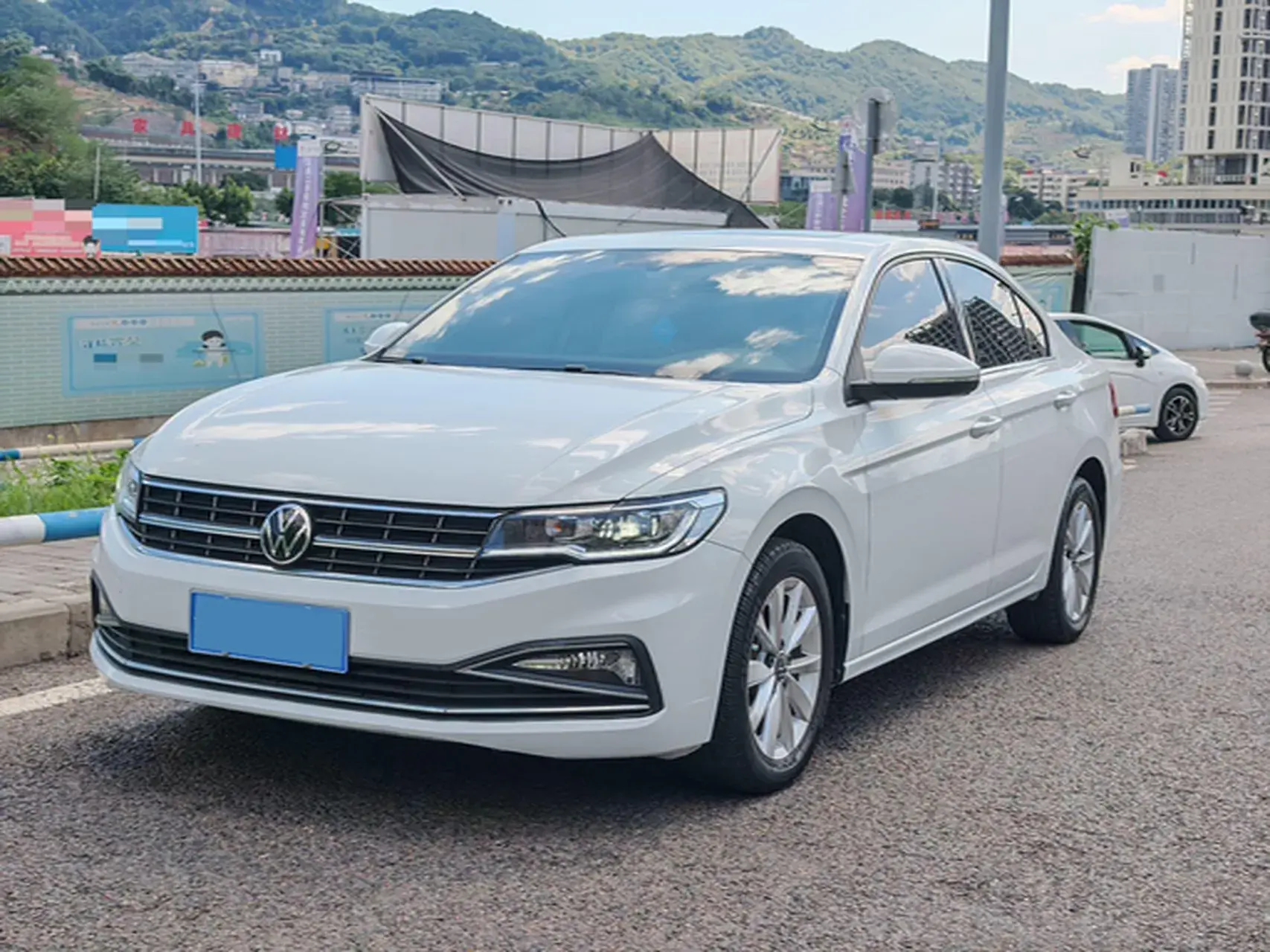 2021 VOLKSWAGEN BORA view 1