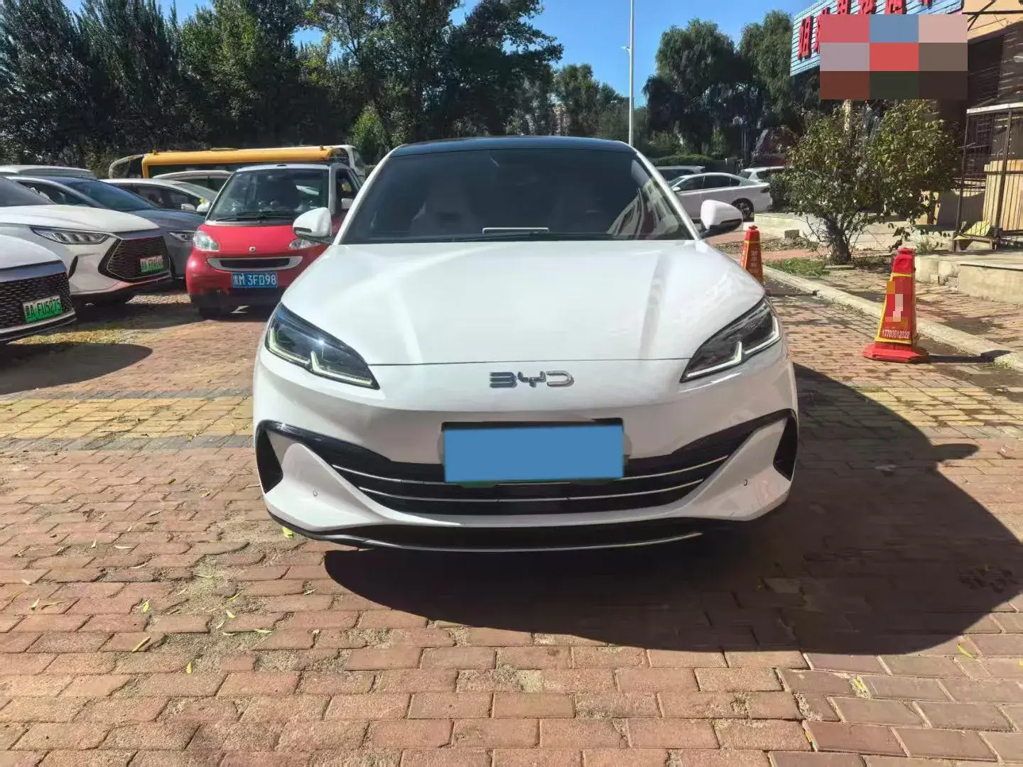 2024 BYD SEAL thumbnail 2