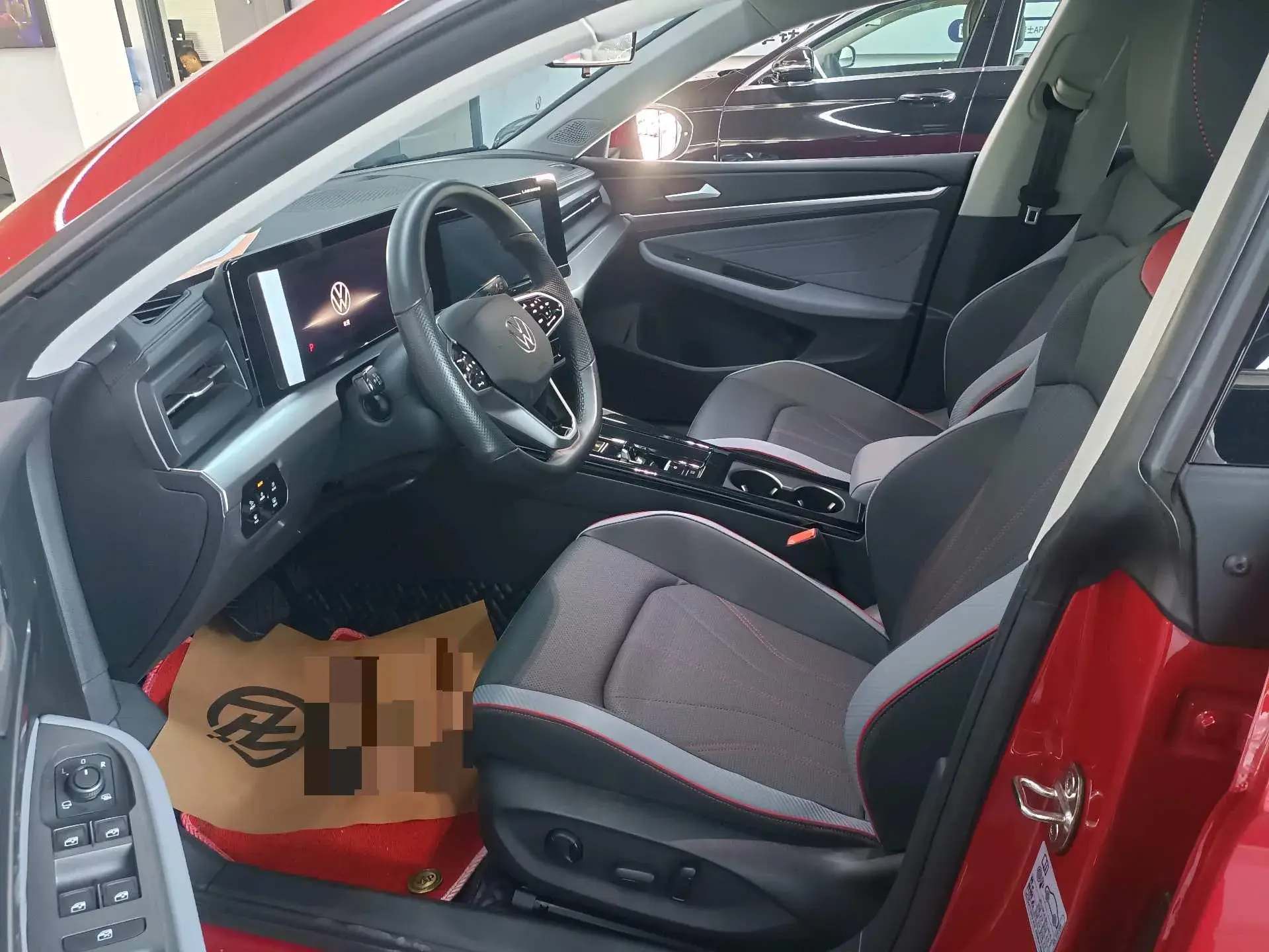 2022 VOLKSWAGEN LAMANDO thumbnail 3