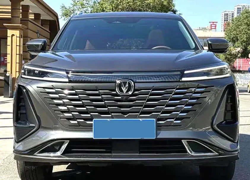 2024 CHANGAN CS75 thumbnail 2