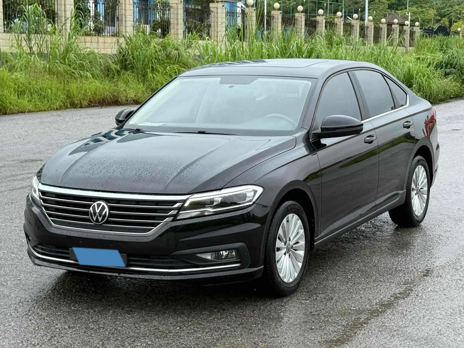 2022 VOLKSWAGEN LAVIDA view 1