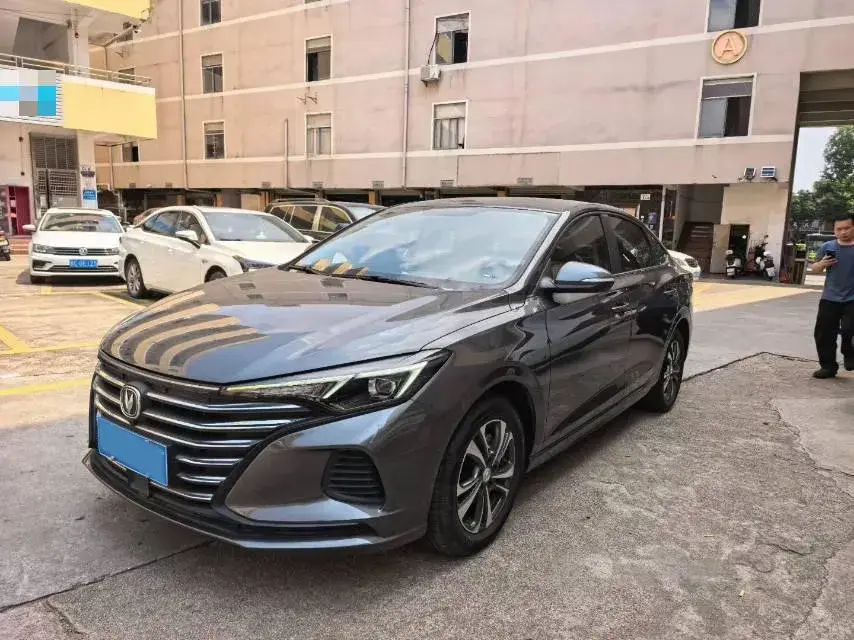 2022 ChangAn Eado 1.6L 128HP L4 CVT
