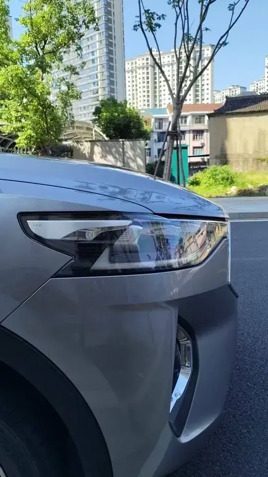 2021 HAVAL F7 thumbnail 4