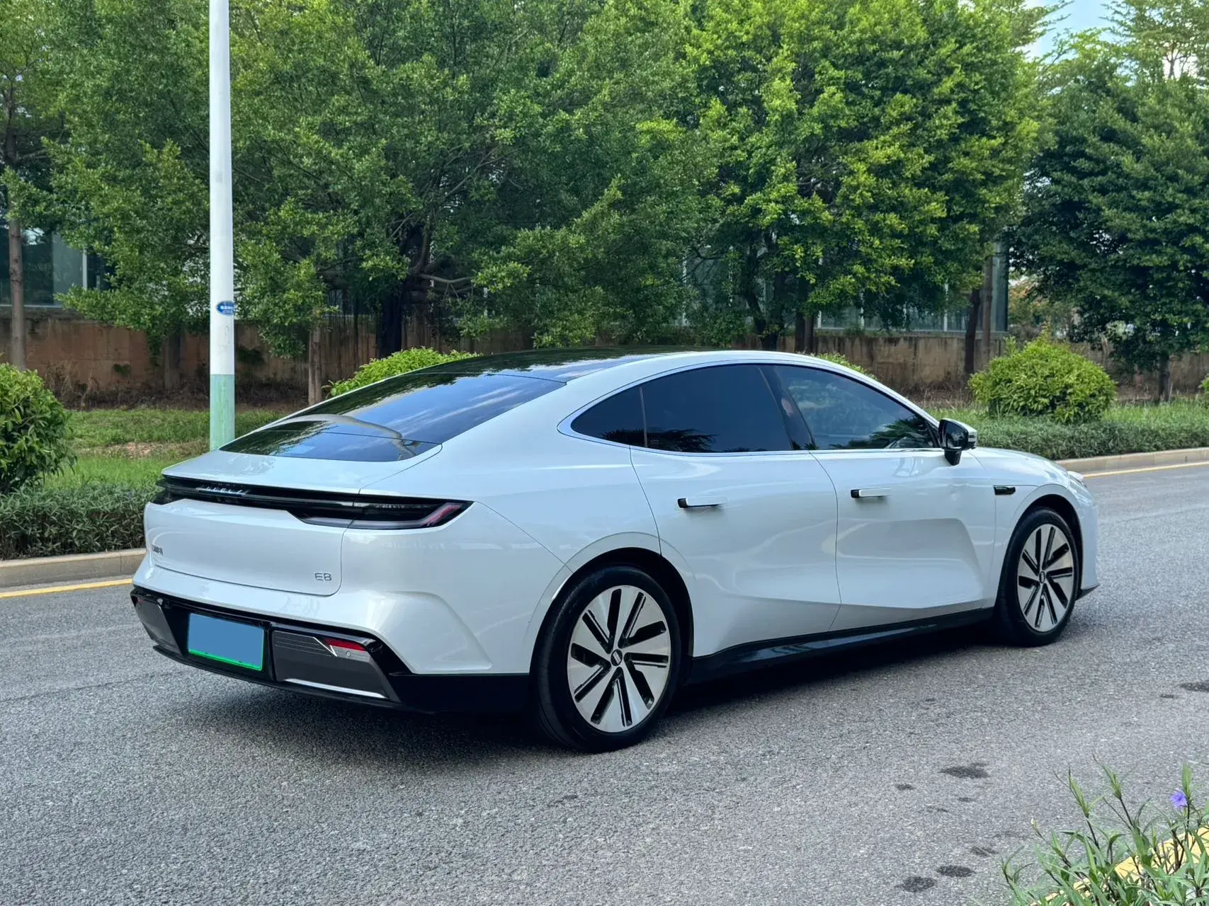 2024 GEELY GALAXY thumbnail 4