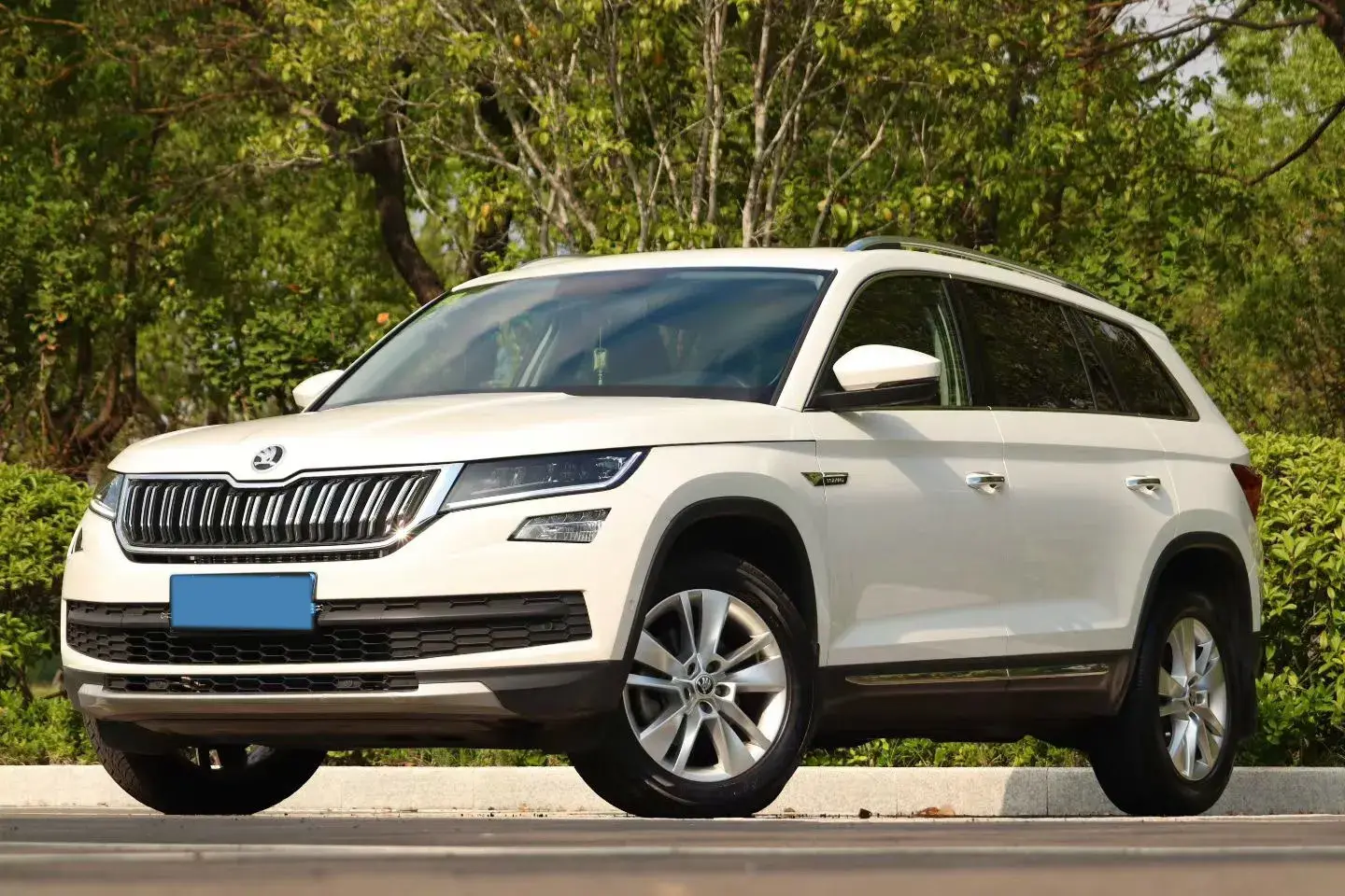 2021 SKODA KODIAK view 1