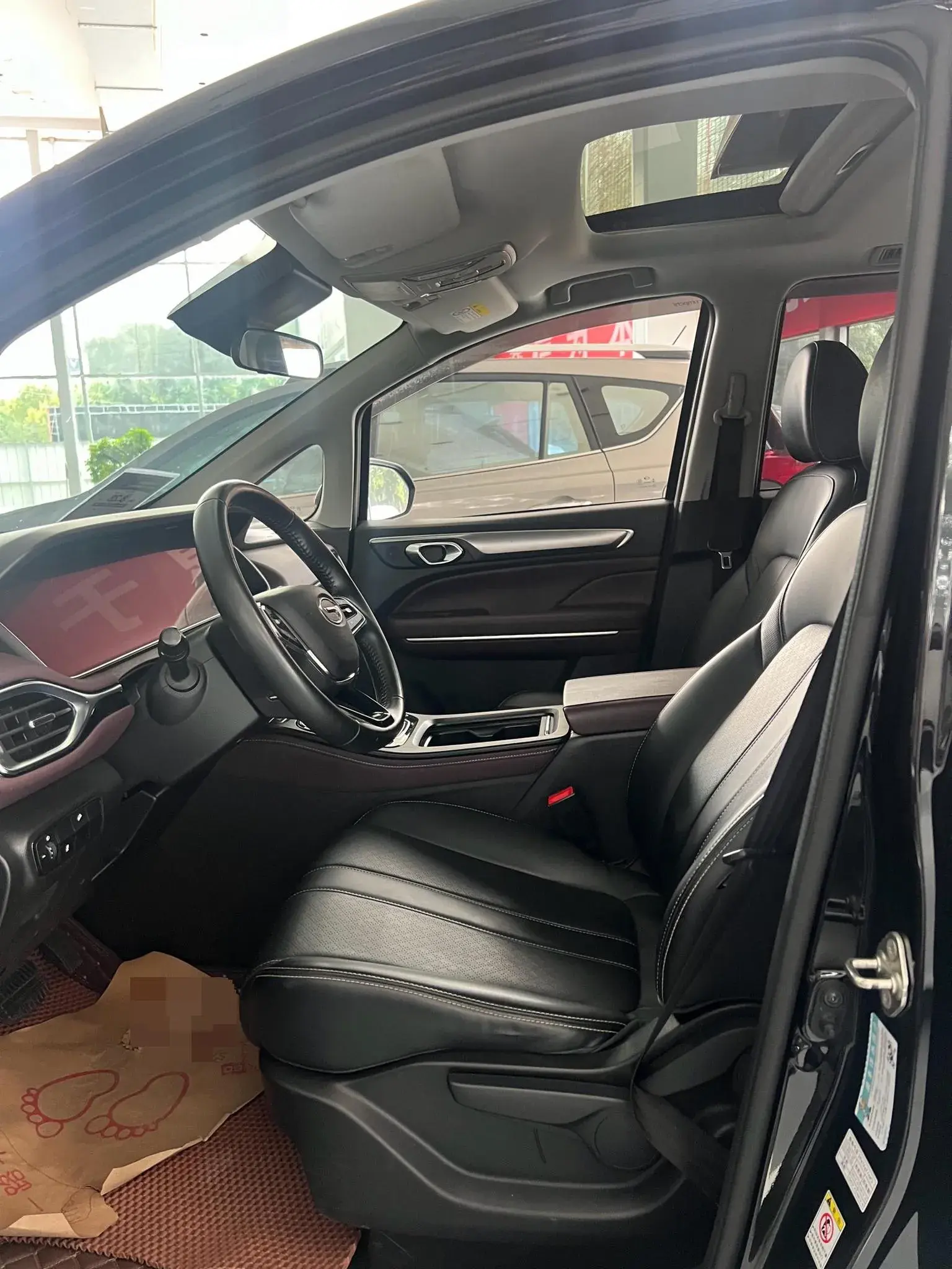 2021 GAC TRUMPCHI thumbnail 3