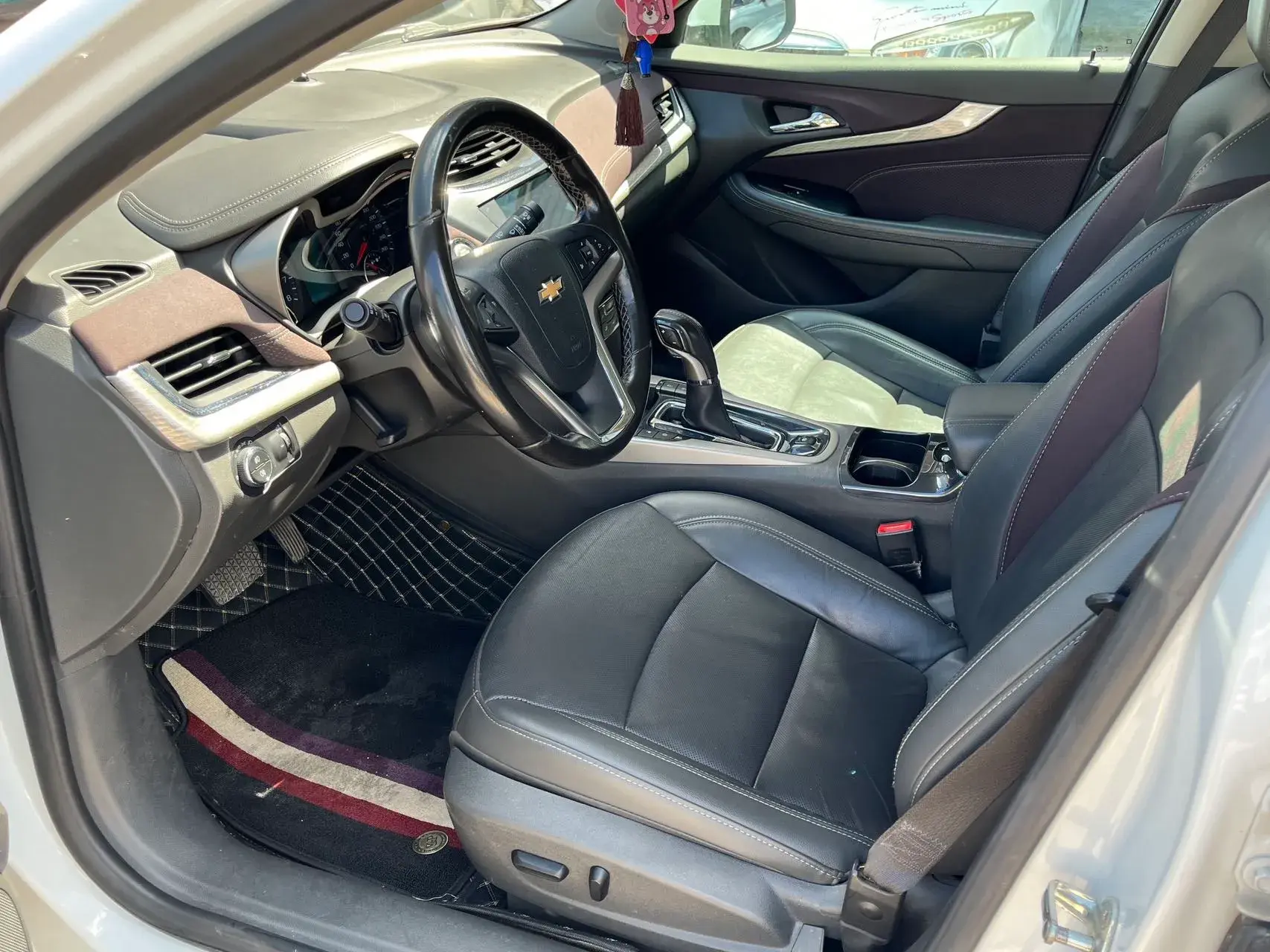 2018 CHEVROLET MALIBU thumbnail 4