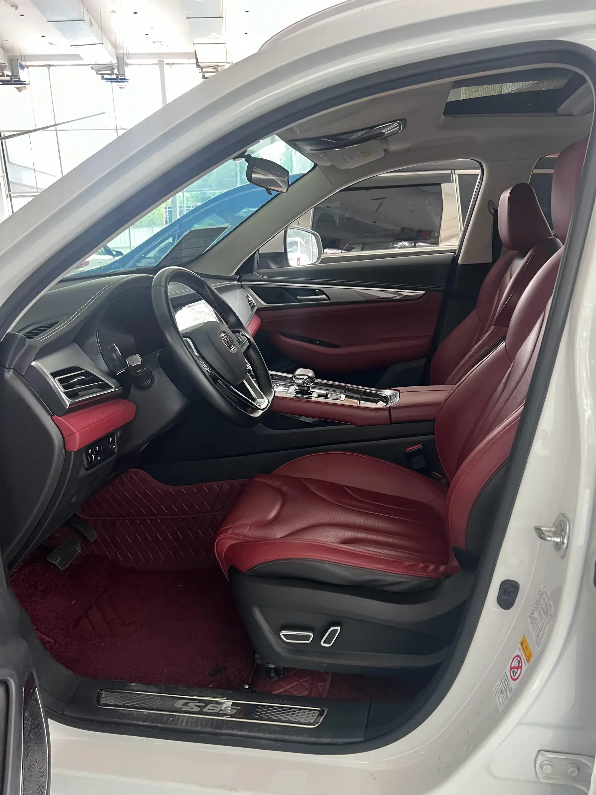 2019 CHANGAN CS85 thumbnail 3