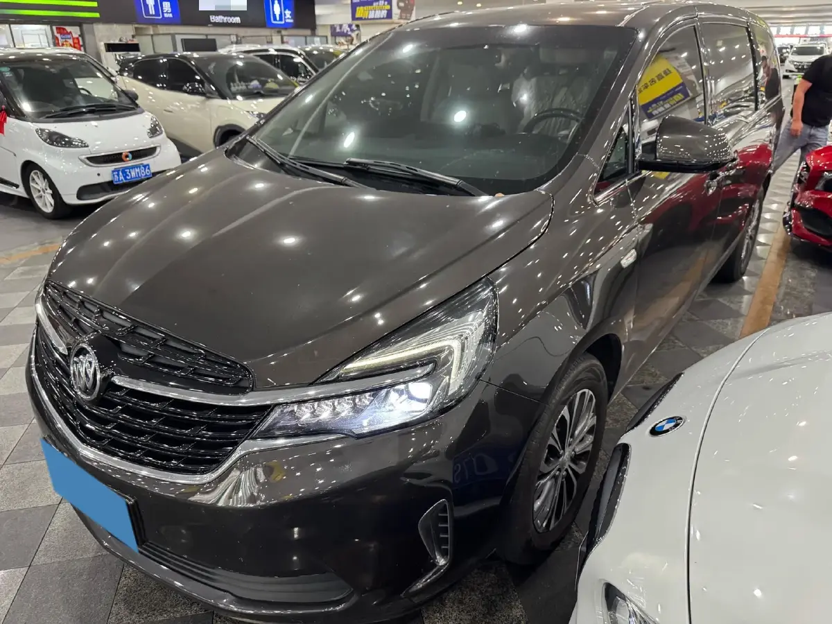 2021 Buick GL8 2.0T 237HP L4 9AT