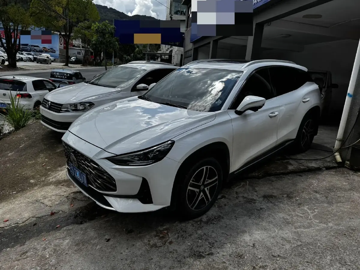 2022 MG ONE 1.5T 181HP L4 CVT