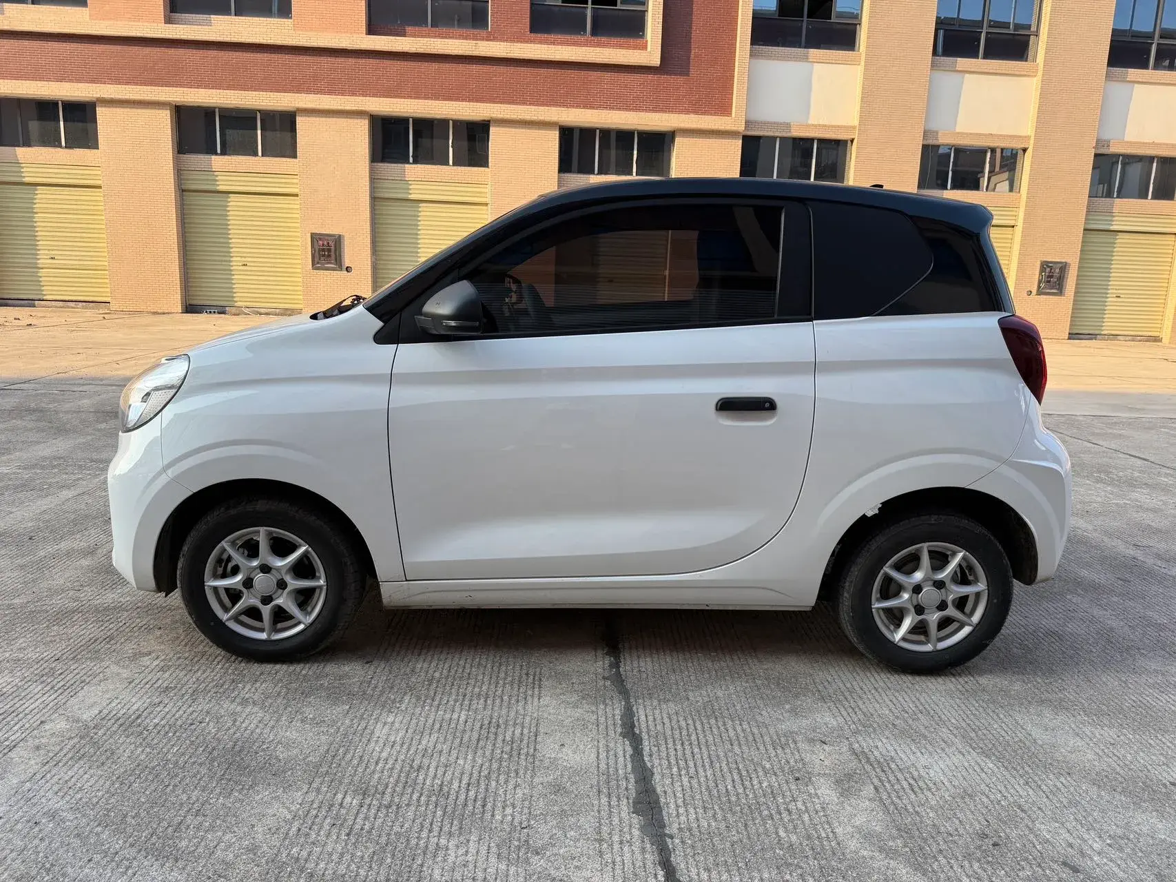 2022 ROEWE CLEVER thumbnail 4