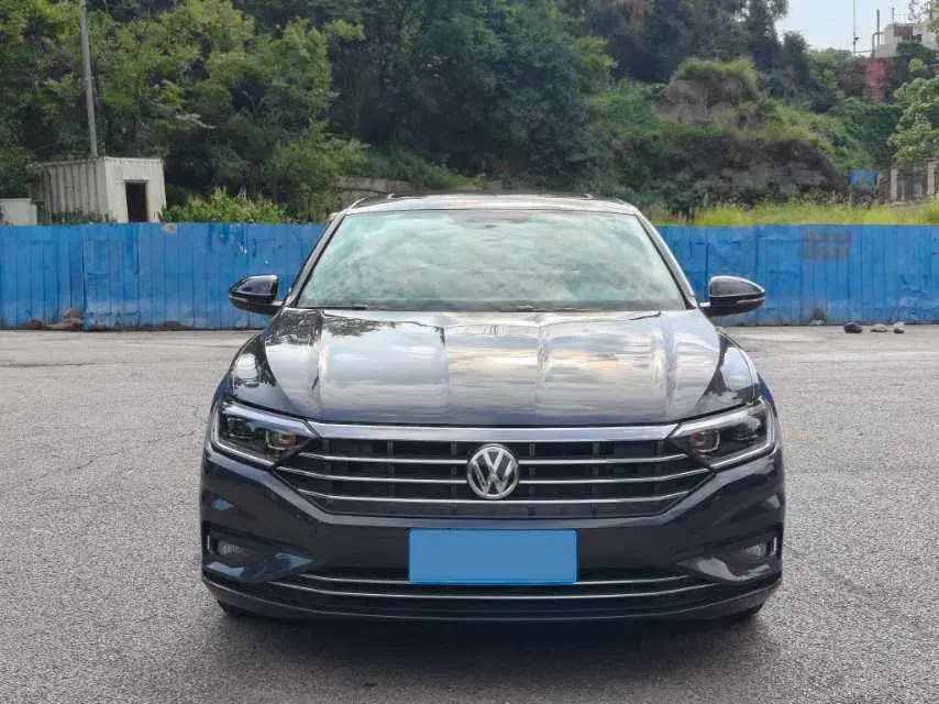 2019 VOLKSWAGEN SAGITAR thumbnail 2
