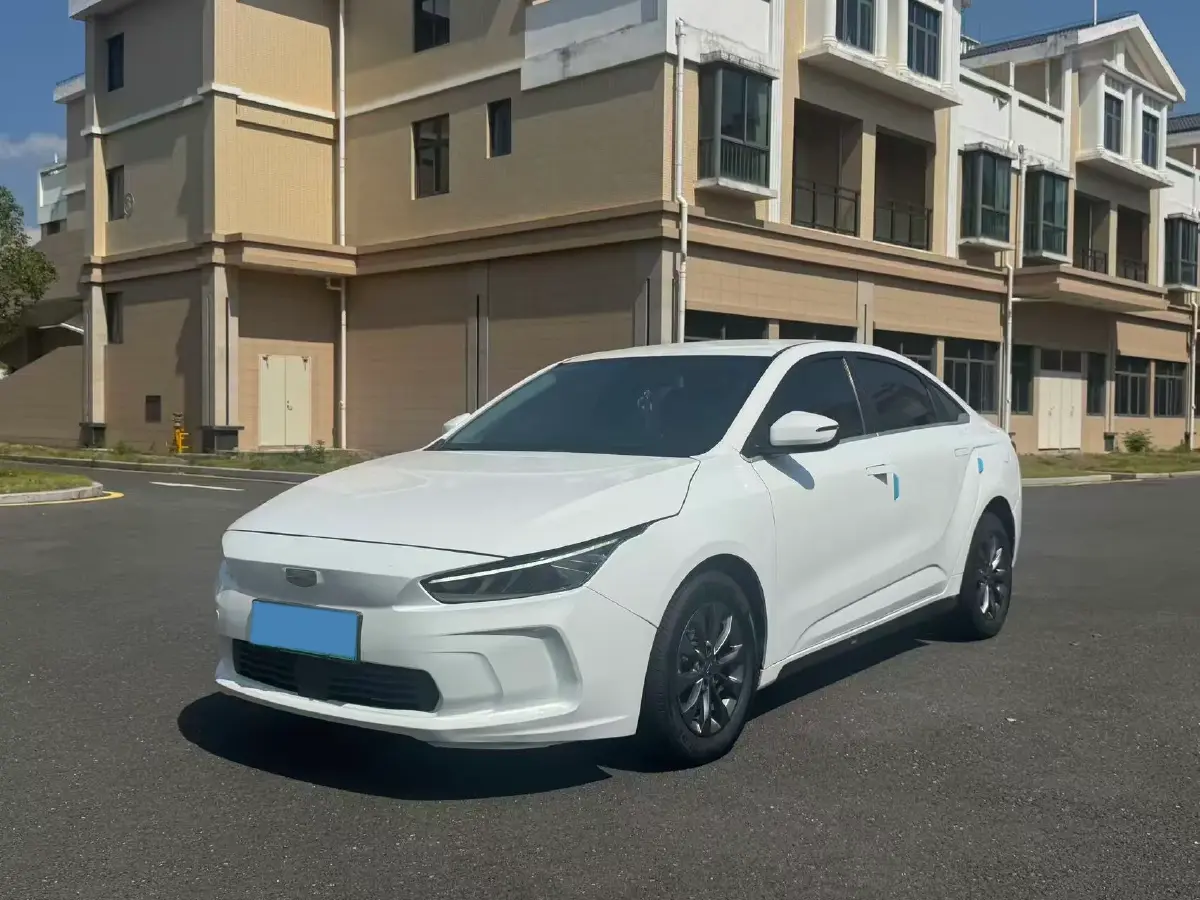 2022 Geometry A BEV 53KWH