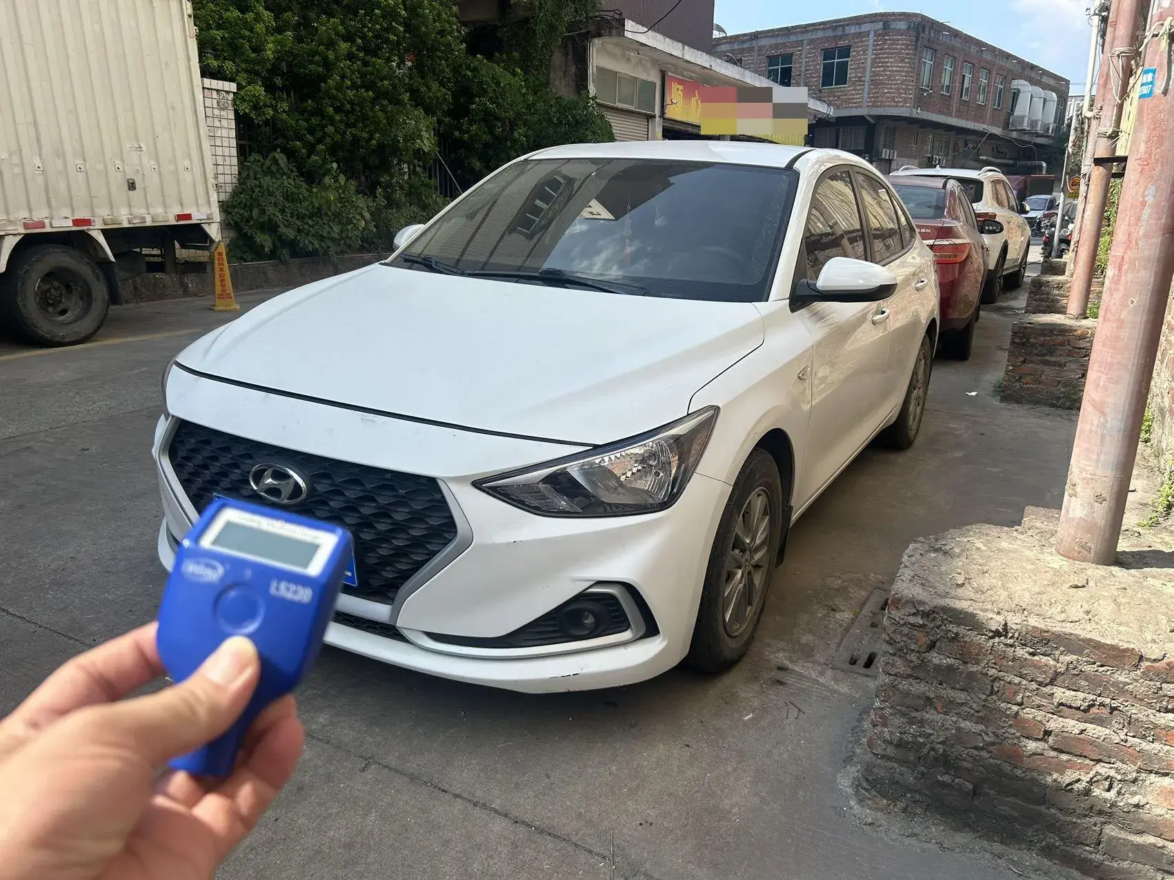 2017 HYUNDAI CELESTA view 1