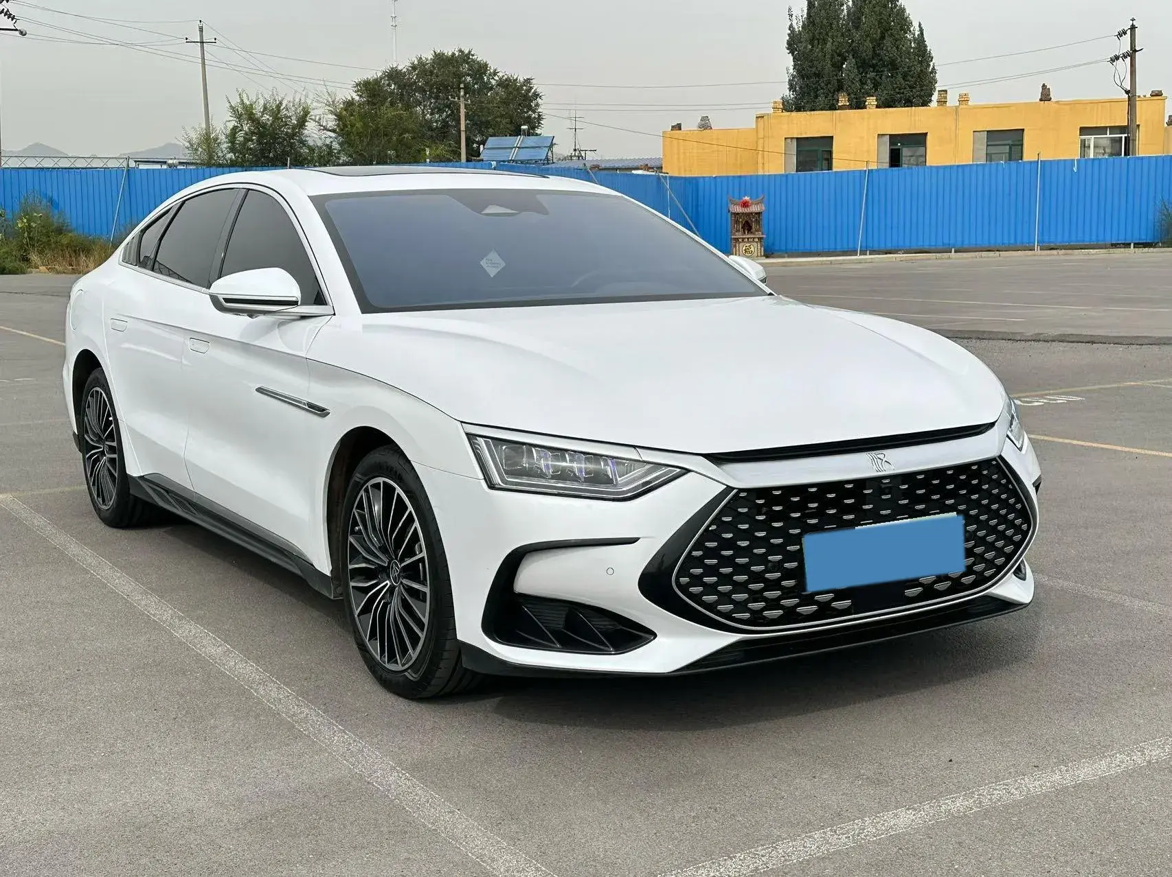 2023 BYD QIN thumbnail 2