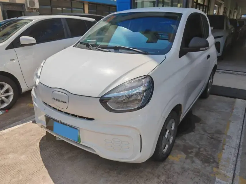 2021 ROEWE CLEVER view 1