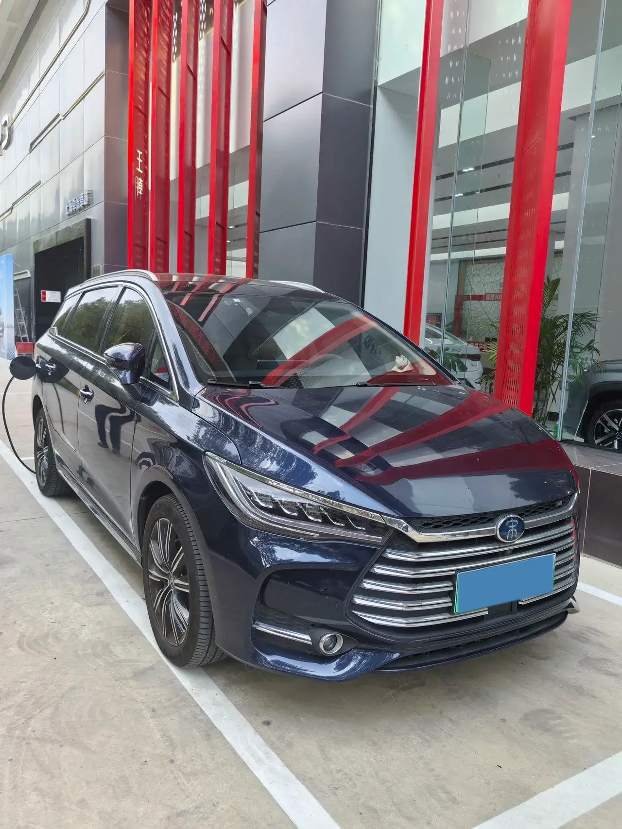 2019 BYD SONG thumbnail 3