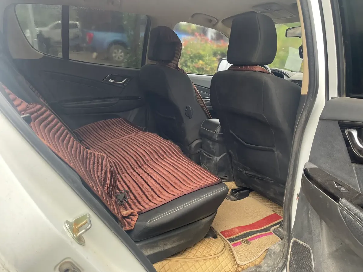 2020 Isuzu Mu-X 1.9T 166HP L4 6AT,autocango,china used car exporter,china ev exporter,chinese used car exporter,chinese used ev exporter