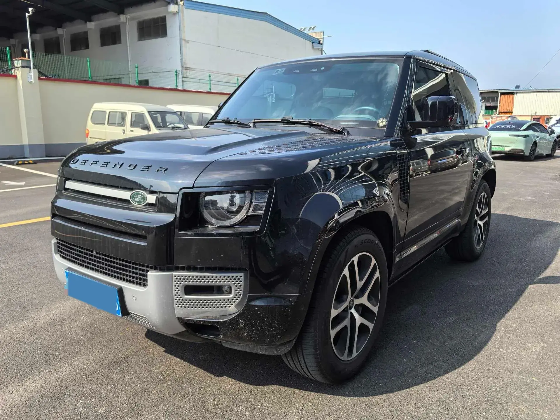 2022 LAND ROVER view 1