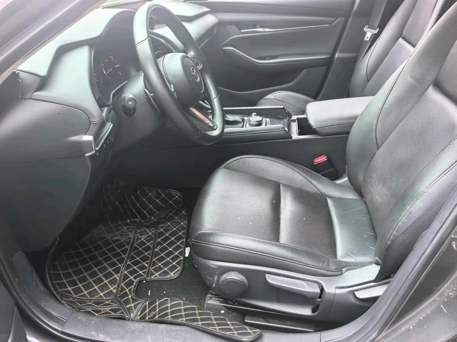 2022 MAZDA 3 thumbnail 3