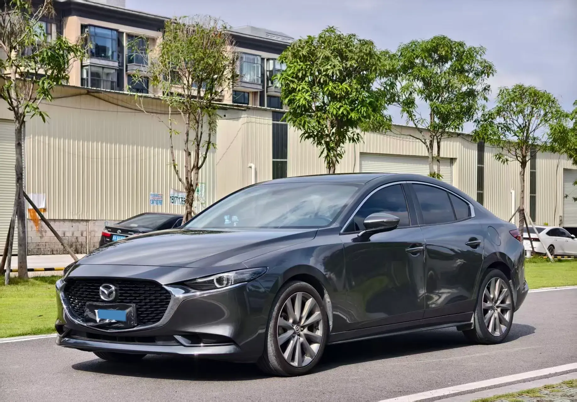 2020 MAZDA 3 view 1