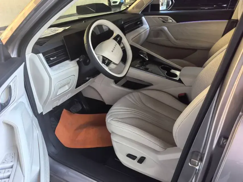 2024 ROEWE D5X thumbnail 3