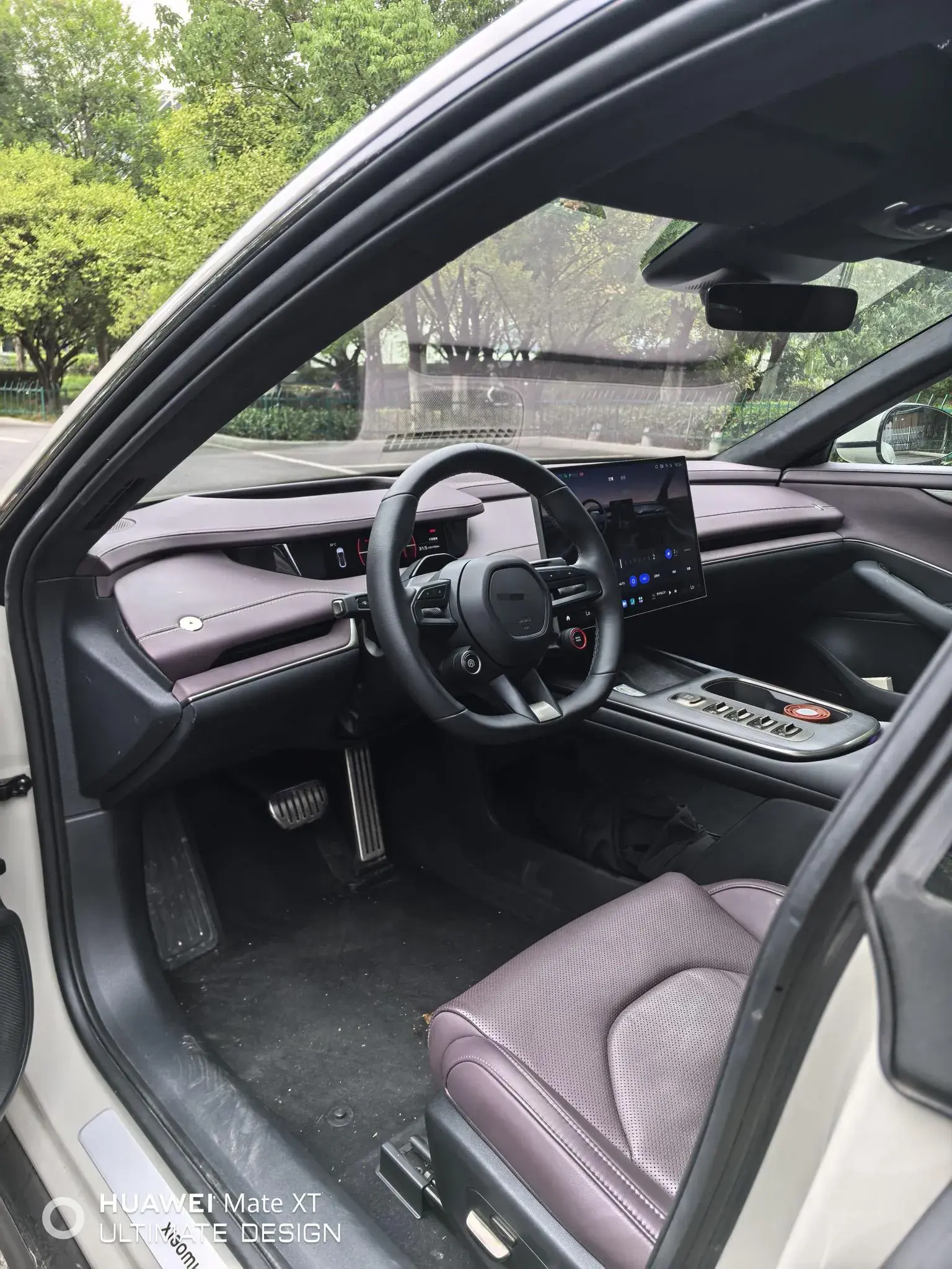 2024 MI SU7 thumbnail 2