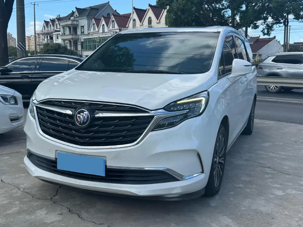 2022 Buick GL8 2.0T 237HP L4 9AT