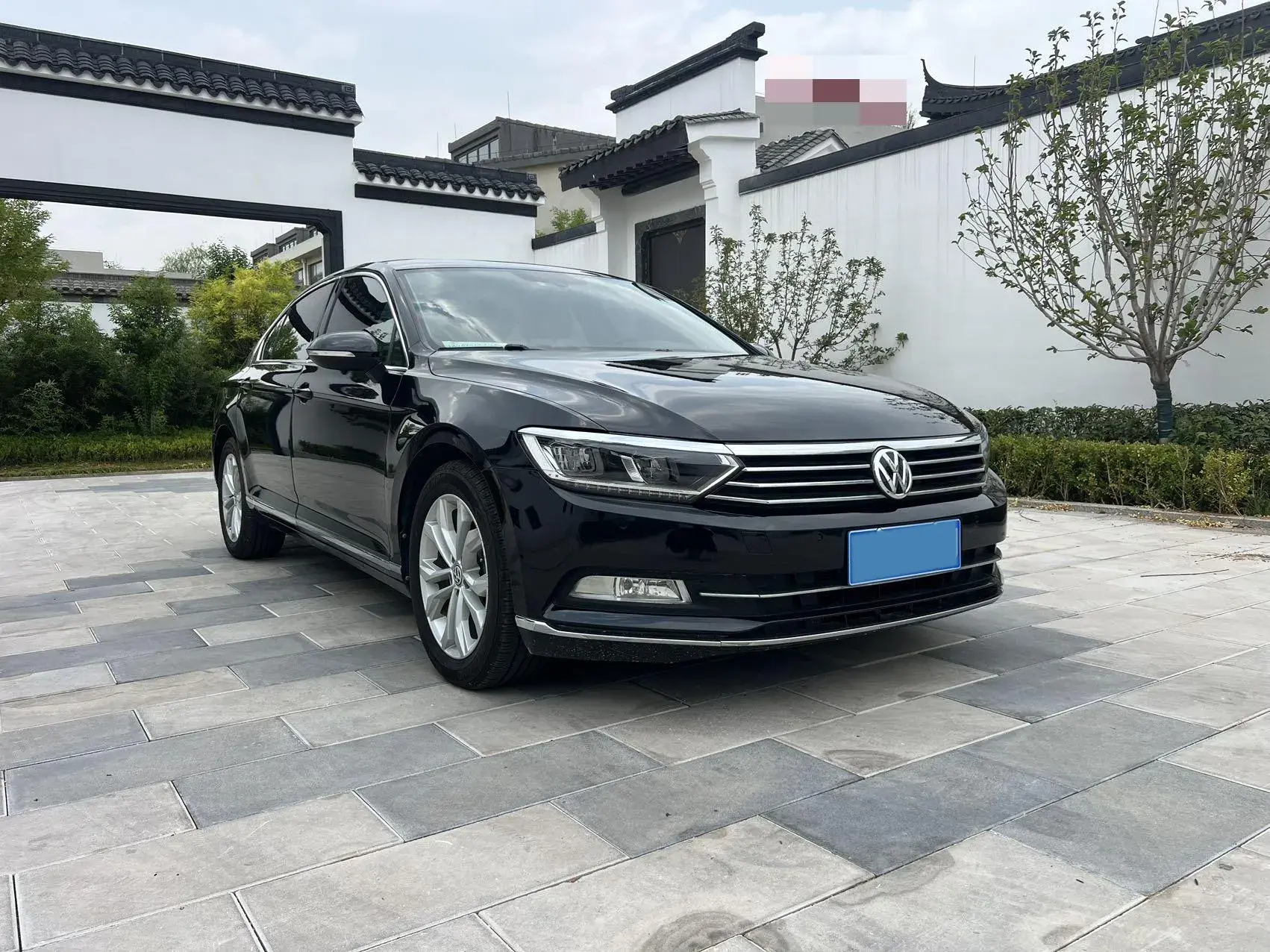 2019 VOLKSWAGEN MAGOTAN thumbnail 2