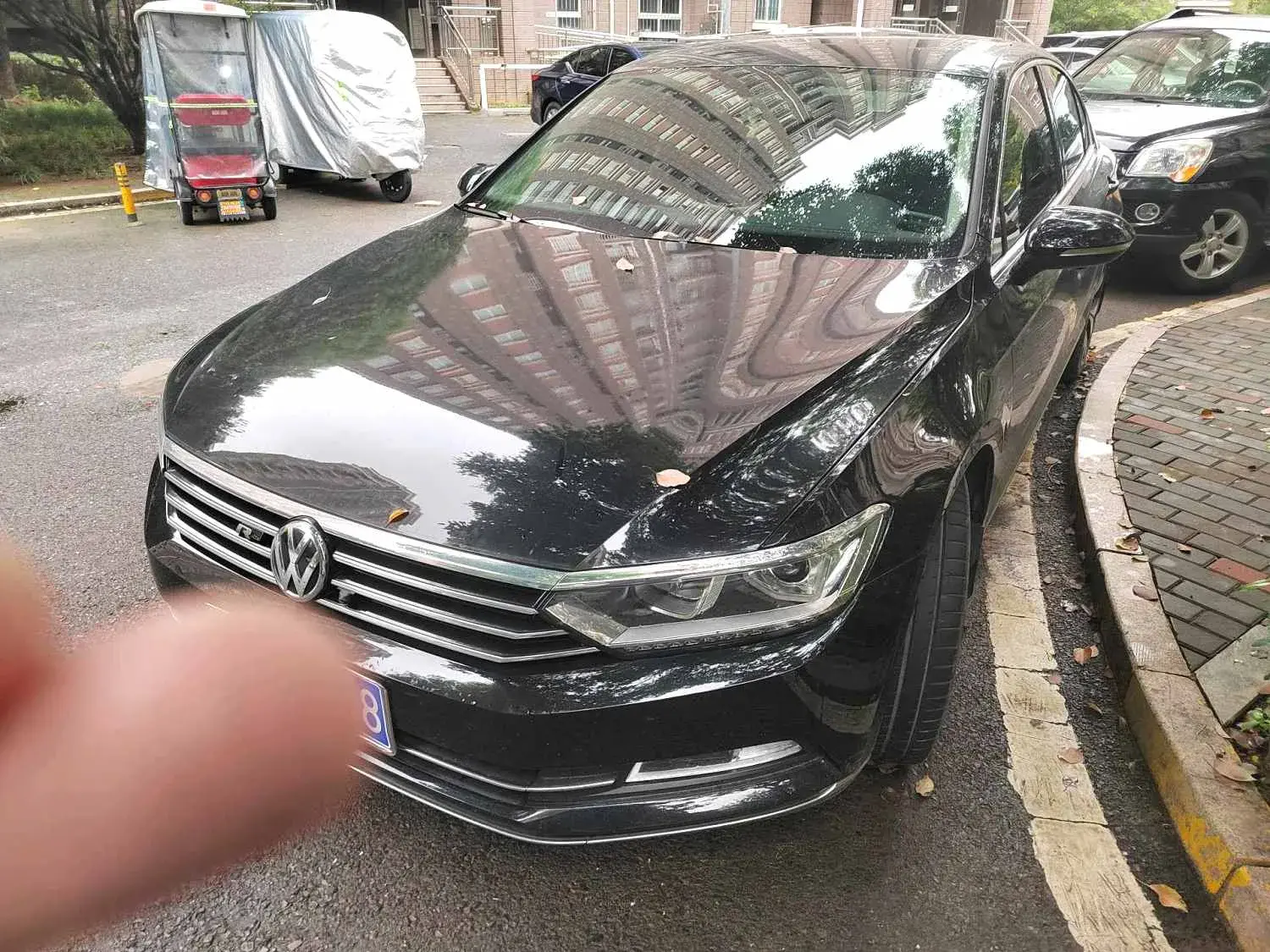 2018 VOLKSWAGEN MAGOTAN view 1