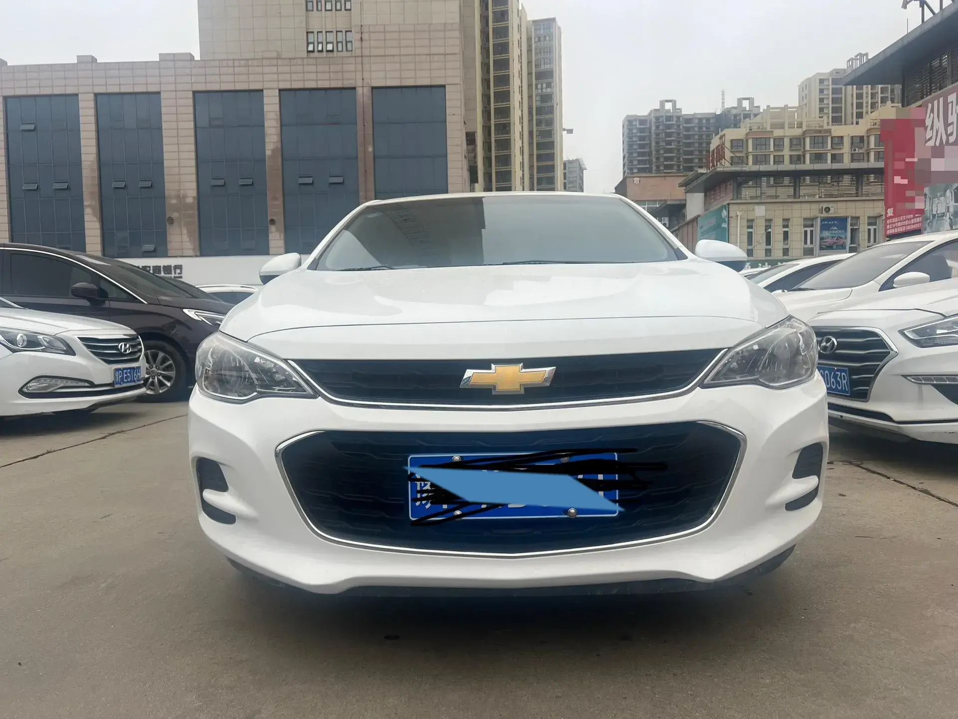 2019 CHEVROLET CAVALIER thumbnail 3