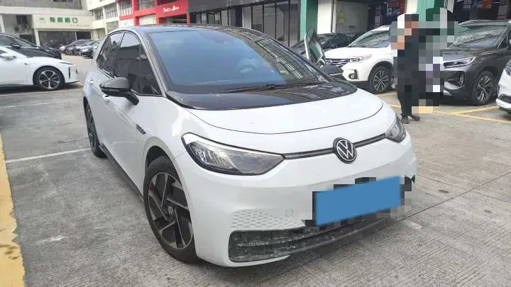 2023 VOLKSWAGEN ID.3 thumbnail 3