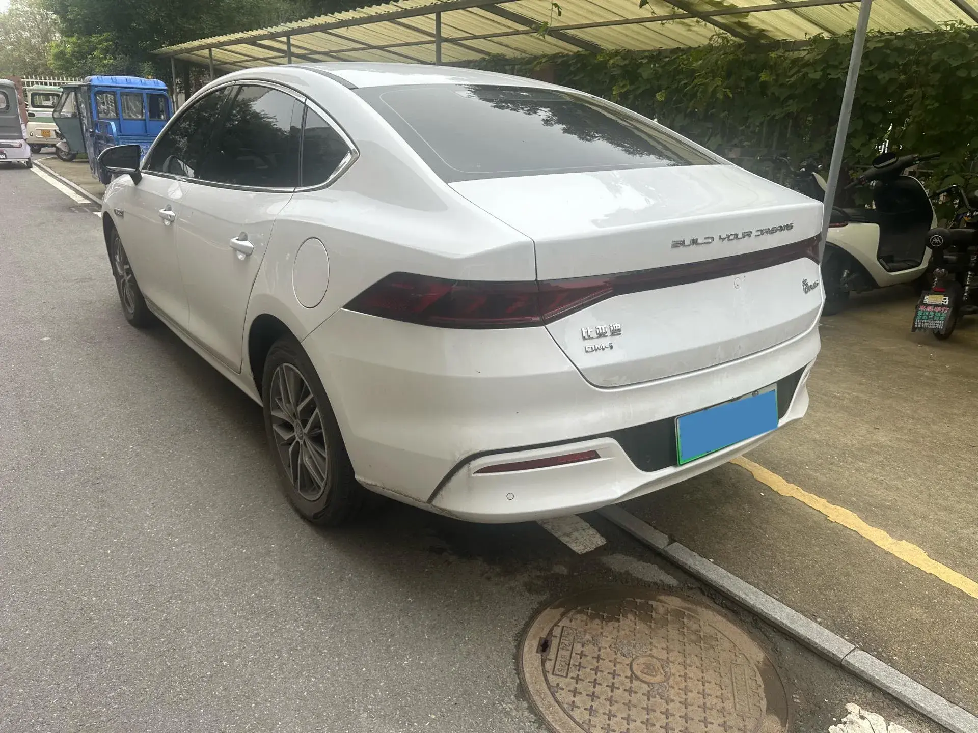 2024 BYD QIN thumbnail 4